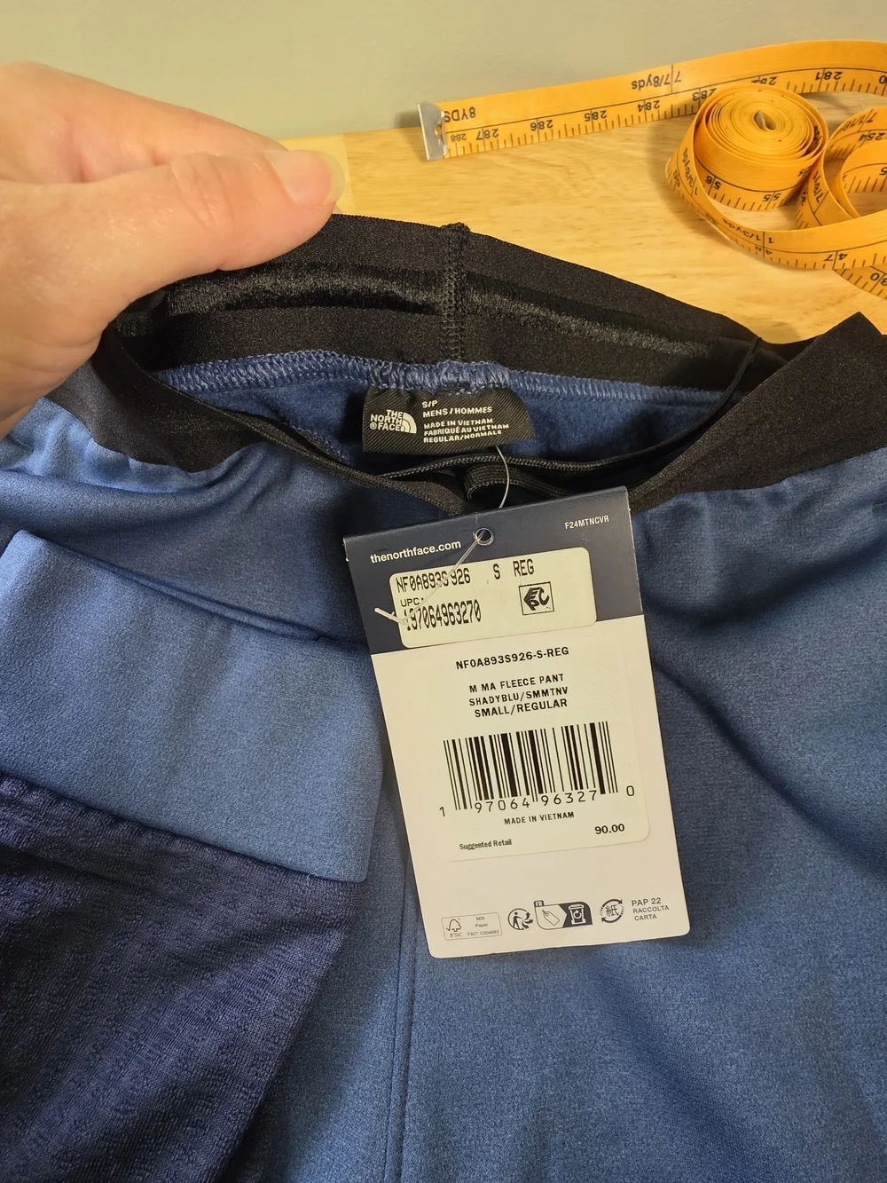 NWT The North Face Mens' Blue Active Jogger Pants